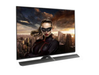 CES 2017／跟隨LG？Panasonic發表超薄OLED電視EZ1002