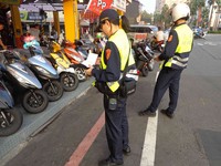 台南市警二分局清除道路障礙　提供優質公共通行空間