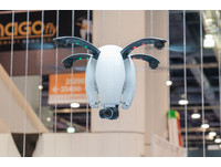 飛天「蛋蛋」來襲!噱頭十足的空拍機PowerEgg動手玩