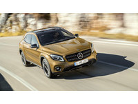 內裝豪奢度滿載!賓士跨界休旅GLA小改款問世