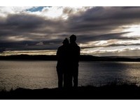 夫妻才是一輩子的 寶寶出生後不要忽略彼此的感情