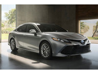 中大房車霸主徹底蛻變!TOYOTA新Camry北美車展問世