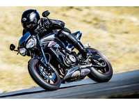 中量級三缸街王重機降臨！凱旋Street Triple升級765cc