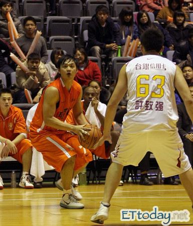 SBL\/林宗庆手感发烫 璞园退台银本季首胜开张