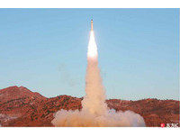 北韓「北極星2號」導彈試射　金正恩親臨發射台下令！
