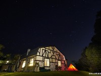 夜裡滿天星斗！新竹童話城堡風「新」露營地