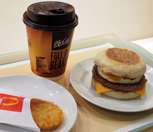 日本麦当劳「24小时早餐店」 操爆员工再出新招?