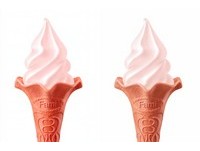 美到超犯規！「櫻花霜淇淋」連餅筒都粉色　期間限定販售　