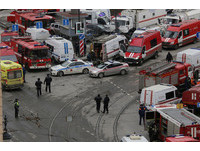 聖彼得堡爆炸後交通混亂　計程車發起「免費搭乘活動」