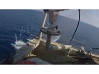 貨輪槍戰索馬利亞海盜　「海上攻防戰」影片震撼千萬人