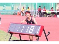 全中運／史上最速國中女生　鄭歆瑩跑得比高中姐姐快