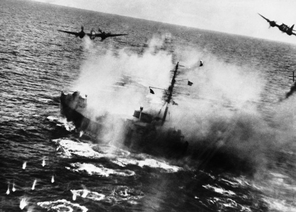 70年前英国炸「黑尔戈兰岛」 如同609枚「炸弹之母」