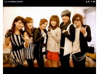 洗完澡女神就加入！　OMG樂團主唱Leo被爆揪團辦淫趴