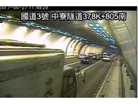 國3中寮隧道南下16車連續追撞　 7輕傷車潮回堵超過10公里