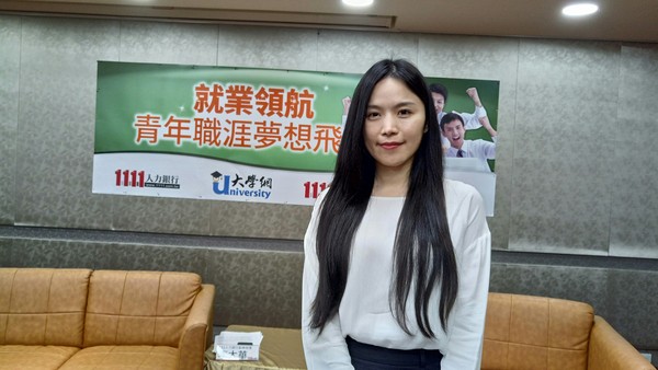 学历不再是唯一!她高职毕业转金牌业务 拥4房