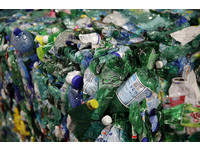 全球每分用掉100萬寶特瓶　40年後海中垃圾重量比魚多