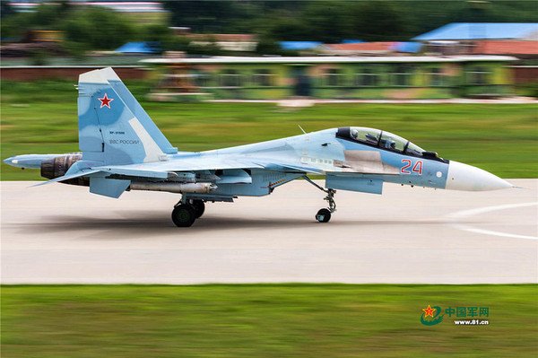 ▼su-35战斗机.