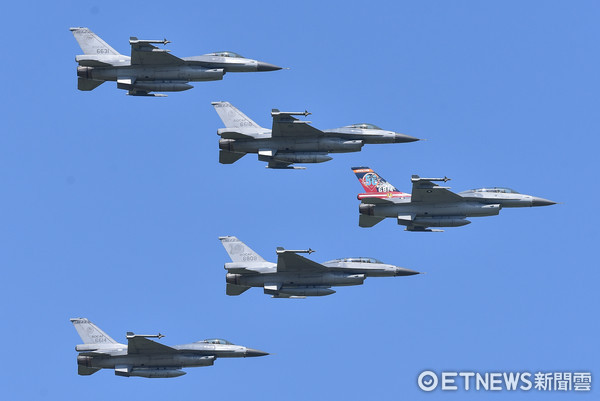 ▼空军,f-16,战隼战斗机.(图/记者李毓康摄)