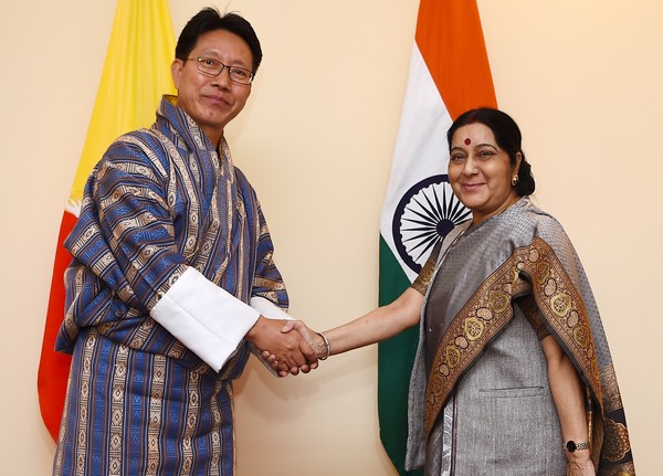 ▲▼中印對峙之際，印度外交部長史瓦拉吉（Sushma Swaraj）與不丹外交部長多吉（Damcho Dorji）會面。（圖／CFP）