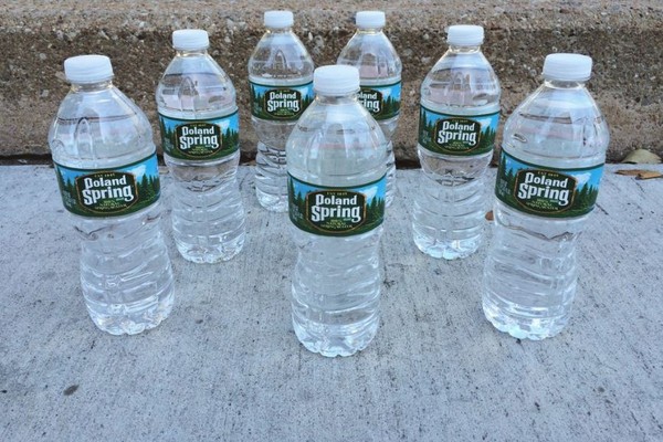 雀巢公司畅销的矿泉水品牌poland spring(波兰矿泉)的营销在美国被控