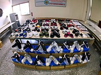 NIKE拖鞋均290「蝦皮賣翻」！貿易小開7千雙假鞋…月撈20萬
