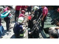 怪手開挖崩塌！工人被活埋身亡　宜蘭污水工程驚傳意外