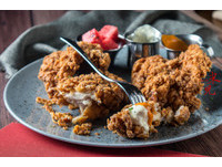 台北美式餐廳　皮脆肉多汁的美國阿嬤秘方炸雞