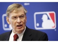 MLB／大聯盟主席拒5年約　表明2014年退休