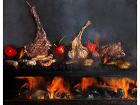 豪邁的來吃肉吧　棧直火廚房升級成全戰斧碳烤餐廳