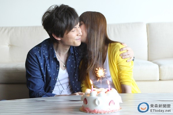 人生胜利组!电眼人妻韩瑜在旁 长发<em>正妹咬</em>孙协