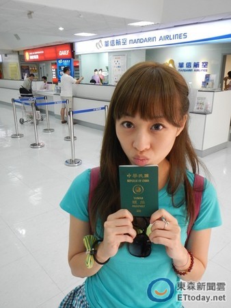 傻妹夏语心去台东竟带护照? 嘟嘴搭热气球嚷好