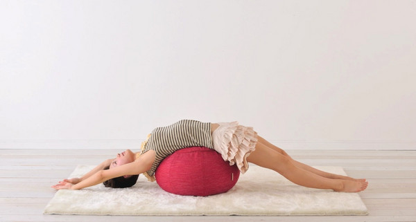 宅运动不出门 在家练出人鱼、马甲线 | ETtoday消费新闻 | ETtoday 新闻云