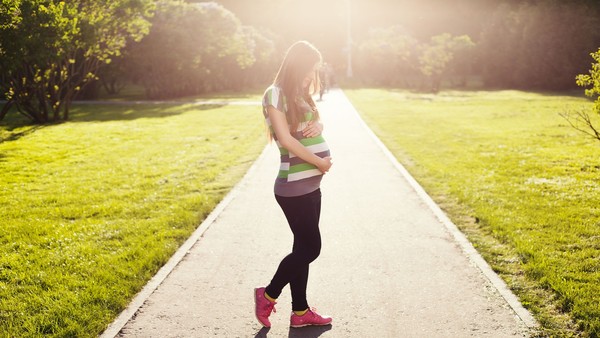 ▲孕期參與運動課程，有助縮短產程（圖／pixabay.com）