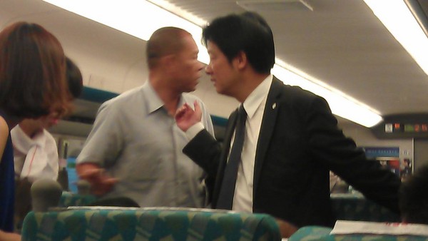 不改医生本色! 赖清德 高铁救人 6连拍 | ETtoday