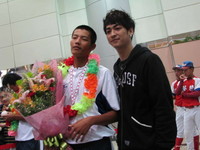 MLB\/游骑兵出怪招 规则五选秀选NFL四分卫威