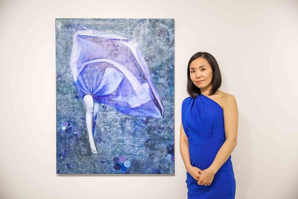 以花朵象徵女性探讨社会议题 「少女欧姬芙」