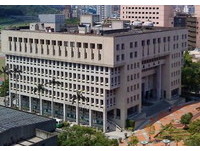 台灣第一例！政大校園出現海砂屋　學生洽公「心驚驚」