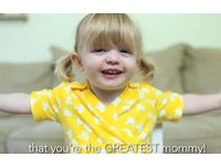 媽咪我為什麼愛妳？美2歲「臭乳呆」女童超萌告白