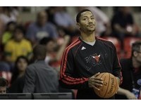 NBA／羅斯左膝疼痛又休兵　公牛2分險勝巫師