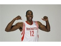 快訊／火箭「雙塔」首度合體　霍華德領軍半場壓小牛