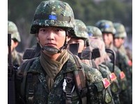 強化官兵愛國意識！迷彩服軍種布條前加上「中華民國」