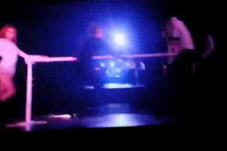 少女時代在日本性感露胸挺翹屁　南韓粉絲妒恨差很多