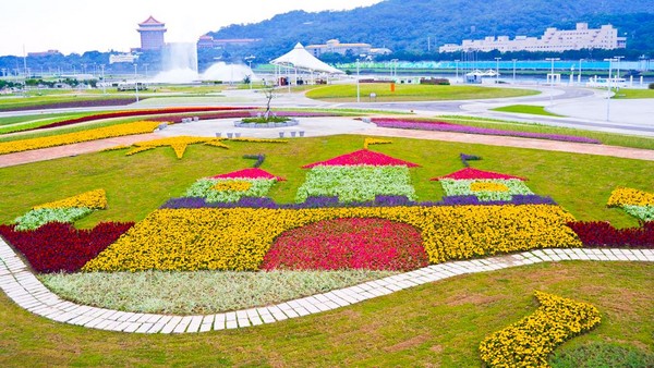 春节旅游趣! 大佳河滨公园「城堡花海」美翻
