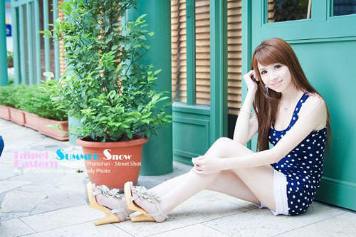 13 |举牌有料妹,<em>吴雪菁</em>(小雪)。 | 正妹 | ETtoday