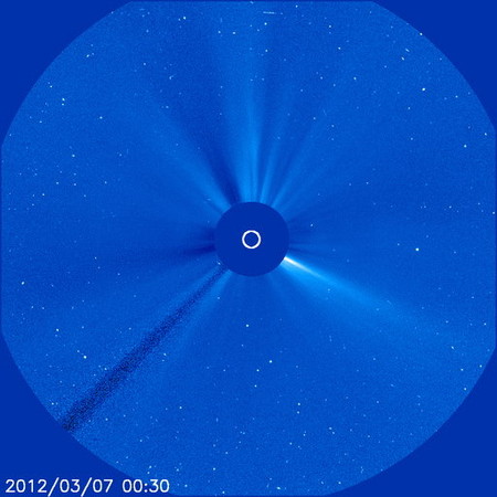 d54908 太陽黑子群爆發　CME衝擊引發地球溫和磁暴《ETtoday 新聞雲》