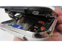 iPhone 3GS關機靜置時自爆！智慧型手機危安又一樁《ETtoday 新聞雲》