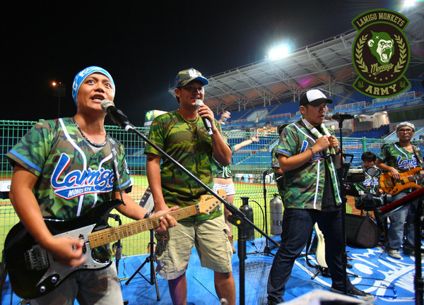 中职\/军歌变摇滚乐 桃猿新歌《桃猿最强》成L