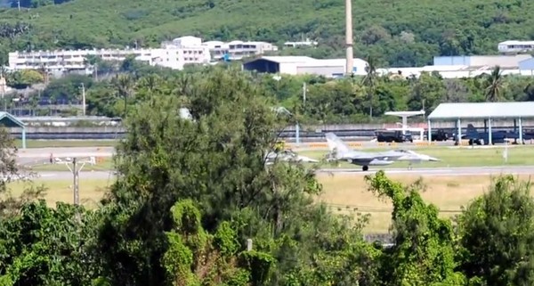 空拍器疑偷拍坠落台东志航空军基地 结果没人敢认领