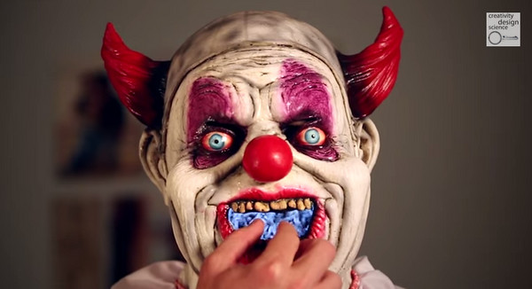 科技入侵万圣节,眼睛竟然动啊动 | 键盘大柠檬