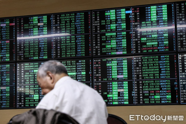 ▲台股今天下跌。(圖/ETtoday新聞雲資料照)
